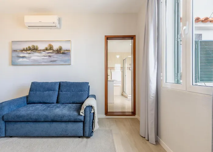 Bay View Traditional House In Center * Câmara de Lobos