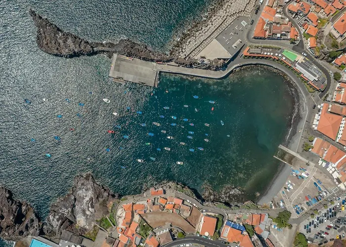 Bay View Traditional House In Center Apartmán *